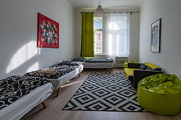 Four rooms for rent in Prague 2!