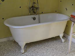 French gîte / Bed and Breakfast Louis XV