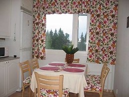 Fully furnished 2 bedroom apartment