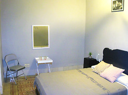 Genial Habitación c/ baño privado muy cerca de la Universidad de