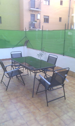 HABITACION 16 M al lado de plaza España en piso nuevo