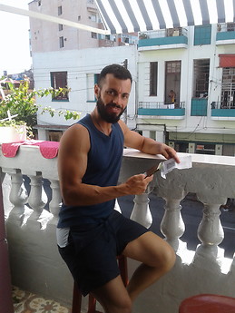 HABITACION 2 EN CENTRO HABANA. CERCA DE LA UNIVERSIDAD