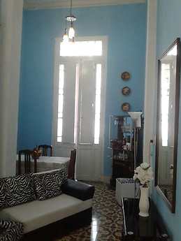 HABITACION 2 EN CENTRO HABANA. CERCA DE LA UNIVERSIDAD