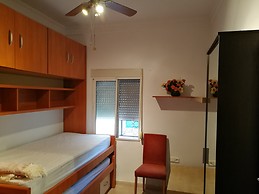 Habitacion a 310 €, con dos camas individuales, exterior y muy l
