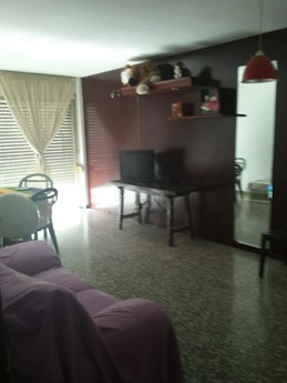 Habitación de grandes dimensiones en el centro de Tarragona