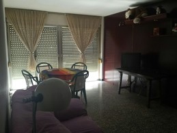 Habitación de grandes dimensiones en el centro de Tarragona