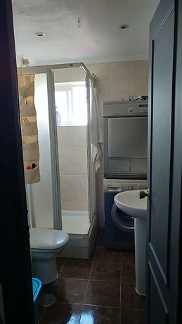 Habitación con litera. Piscina, iSP