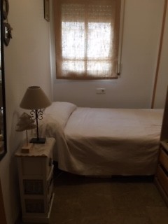 Habitación no compartida en Tarragona con toque romántico