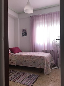 HABITACIÓN PARA CHICA