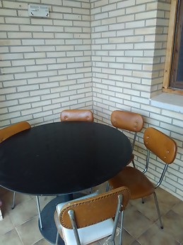 Habitacion con piscina y zonas deportivas