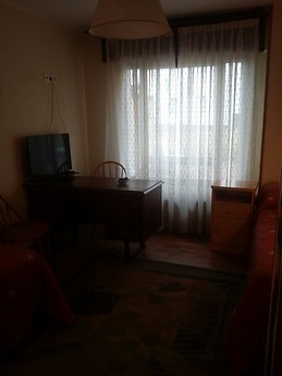 Habitacion en piso muy amplio y cuidado