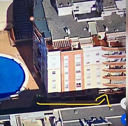 Habitación en piso compartido con 2 chicos