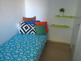 HABITACIÓN en piso de ESTUDIANTES en MARAGALL