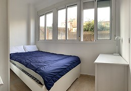 Habitación en piso de Estudiantes calle Gasómetro. Habitación 5