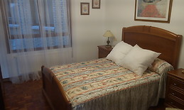 Habitación en piso soleado y bien comunicado. Colada y limpieza