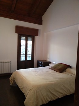Habitación en plena sierra con campo de golf, muy cerca de Logroño