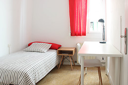 Habitación con wifi en el centro y cerca de la Universidad