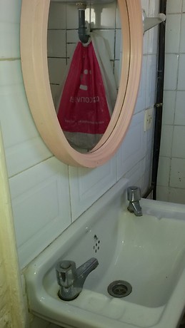 Habitación en Zaragoza, sólo chicos.