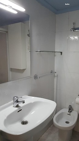 Habitaciones individuales con wifi en piso compartido para estud