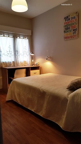 Habitaciones individuales con wifi en piso compartido para estud