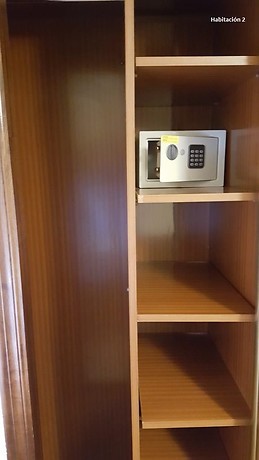 Habitaciones individuales con wifi en piso compartido para estud