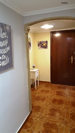 Habitaciones individuales con wifi en piso compartido para estud