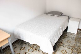 Habitaciones con wifi en el centro y cerca de la universidad