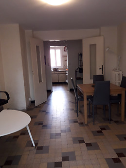 hambre à louer dans appartement en colocation a 2