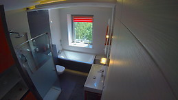 High standard, fully furnished flat for rent