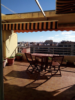 Huge Sunny Penthouse Apartment, 10th Floor- Room with Desk