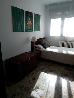 Huge Sunny Penthouse Apartment, 10th Floor- Room with Desk