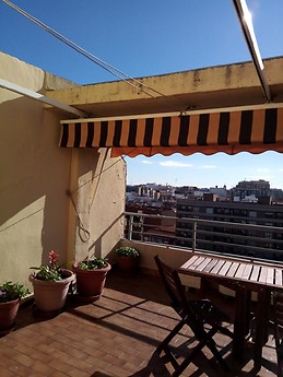 Huge Sunny Penthouse Apartment, 10th Floor- Room with Desk