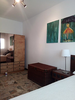 Huge Sunny Penthouse Apartment, 10th Floor- Room with Desk