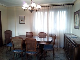 Huge Sunny Penthouse Apartment, 10th Floor- Room with Desk