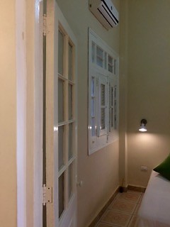 Impecable Apartamento Independiente de 2 Habitaciones en el Cent