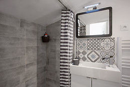 Jolie Studio sur Toulon avec wifi+Terrasse