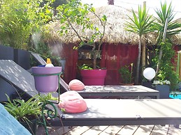 Jolie et vaste chambre meublée