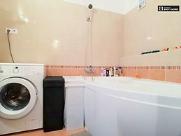 large-1-bedroom-apartment-rent-angyalfold-32221aaec92f83591a1840