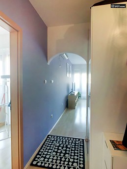 large-1-bedroom-apartment-rent-angyalfold-b8eca9f145c1da3e55f4e8