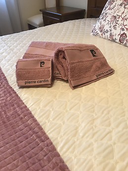 Large and sunny room for rent in central Braga