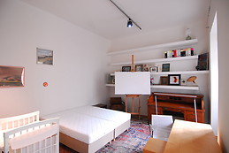 Large room in design apt. in Prague 1
