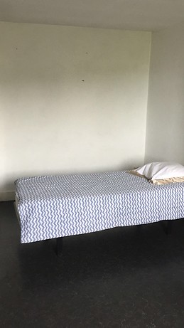 Large room on the edge of the historic centre