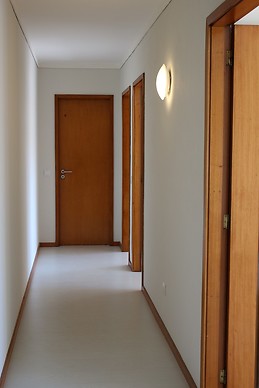 Large and sunny room in Vila Nova de Famalicão only 10 minutes w