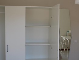 Large and sunny room in Vila Nova de Famalicão only 10 minutes w