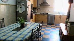 Live with a host family on full board near Malaga.