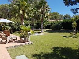 Loue 1 chambres dans villa de 150 m2.