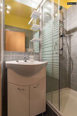 modern-2-bedroom-apartment-rent-ujlipotvaros-594e853009cdb7b39fb