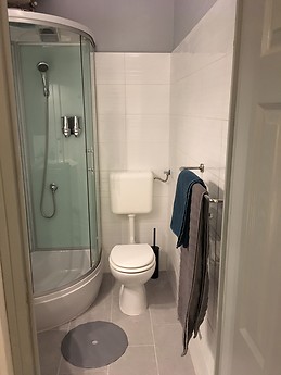 Moody studio apartment with fabulous new furniture in the city c