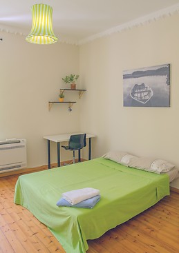 Room for rent in Athens: share this ideal apartment. With internet and with cleaning service. Don’t let this opportunity pass you by!