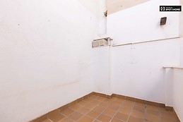 Studio to rent in Granada with internet and with elevator